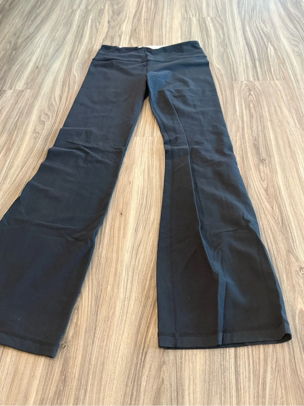 lululemon athletica Black and Pink Reversible Flare Pants Size 6